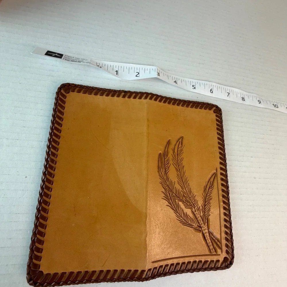 Vintage Hand Tooled Leather Checkbook Cover Floral Ferns Bi-Fold Wallet